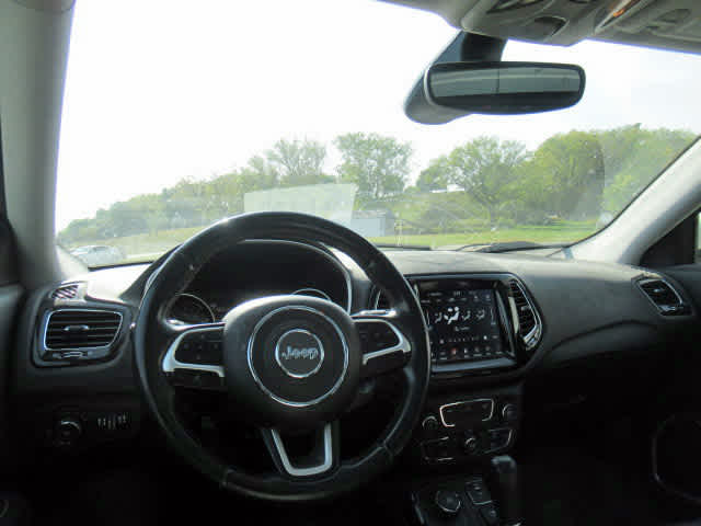 2018 Jeep Compass Limited photo 4