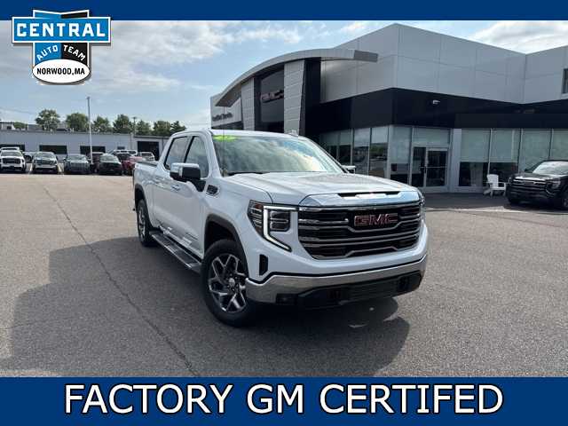 2022 GMC Sierra SLT's photo