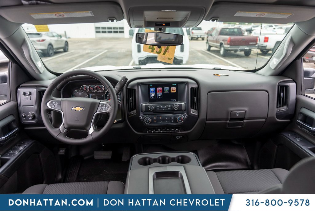 2024 Chevrolet Silverado 4500HD Work Truck photo 3
