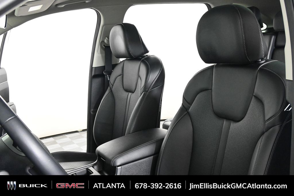 2023 Kia Sorento S photo 4