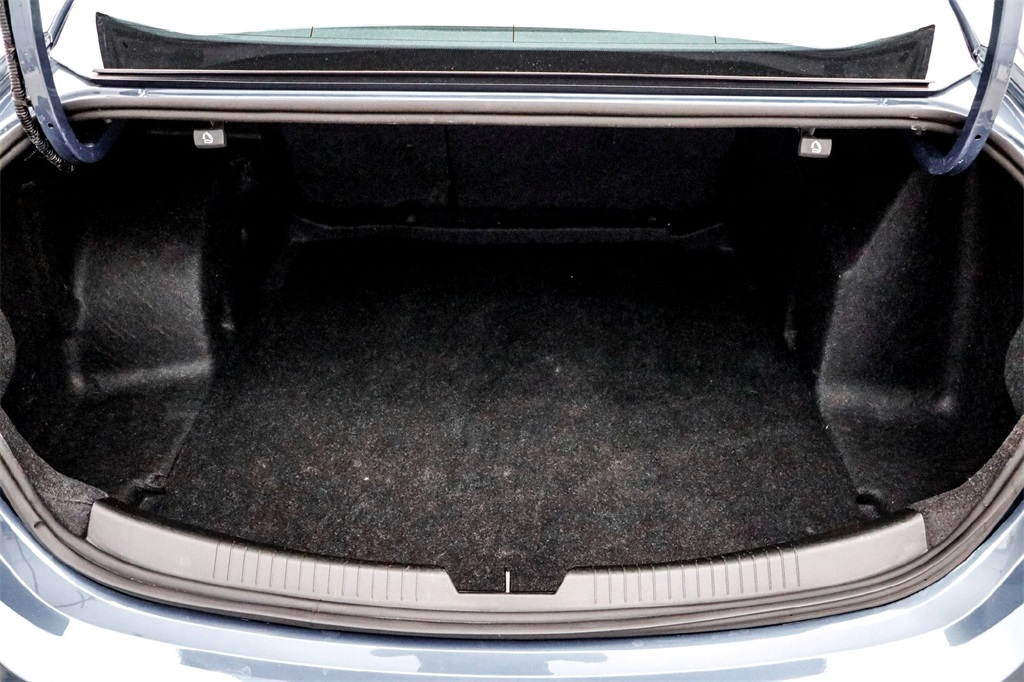 2025 Chevrolet Malibu 1LT photo 31