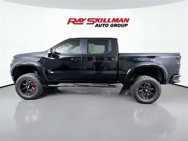 2020 Chevrolet Silverado 1500 RST photo 3