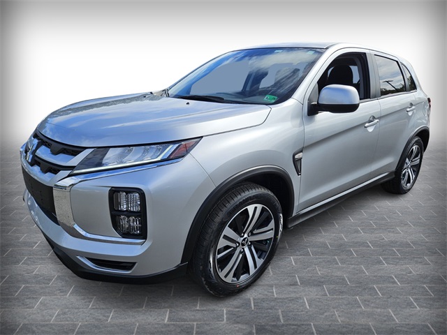 2023 Mitsubishi Outlander Sport SE photo 2