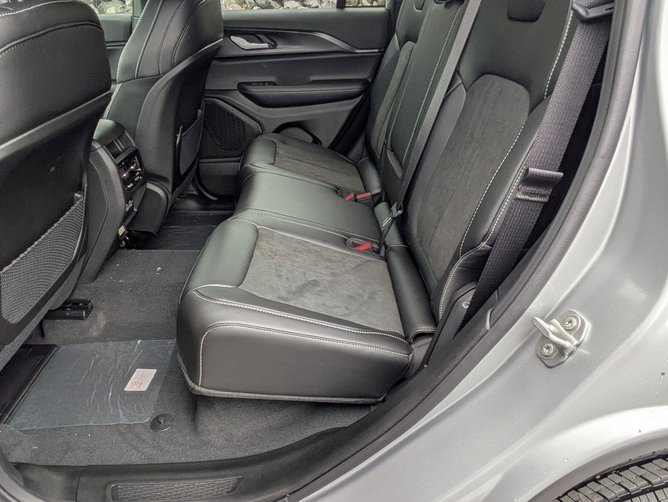 2025 Jeep Grand Cherokee Altitude photo 21