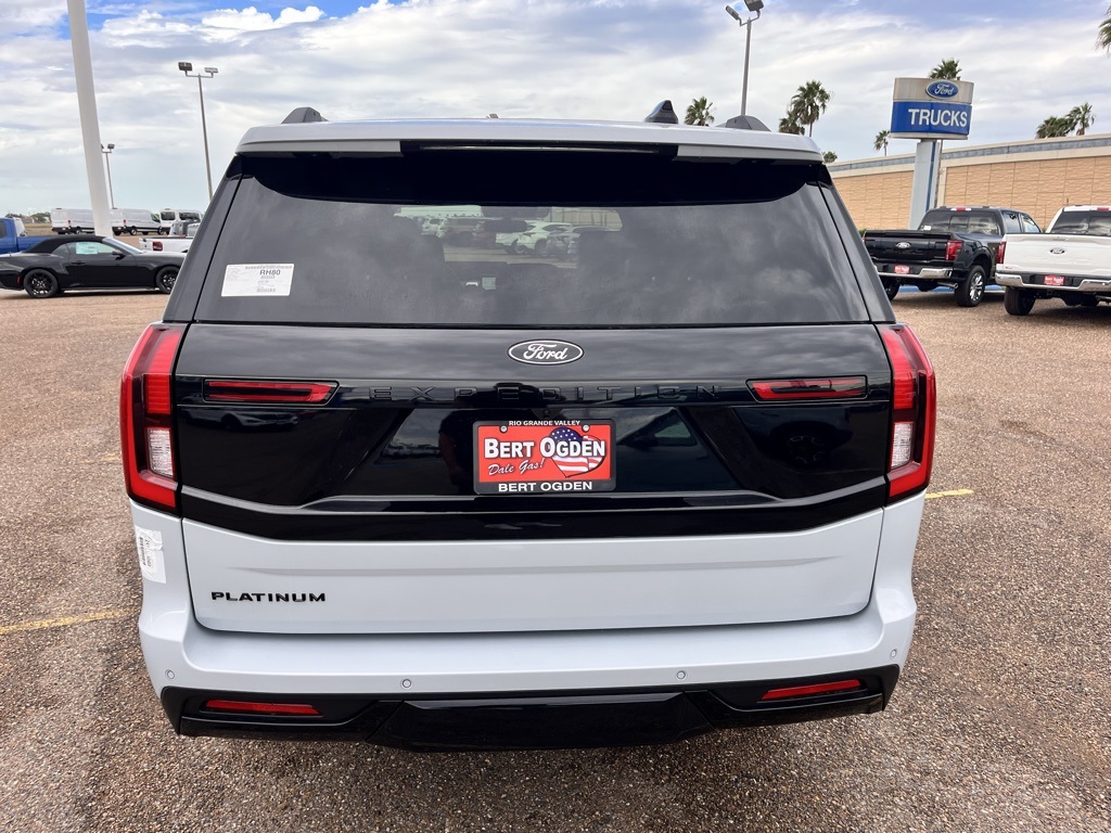 2025 Ford Expedition Platinum photo 6