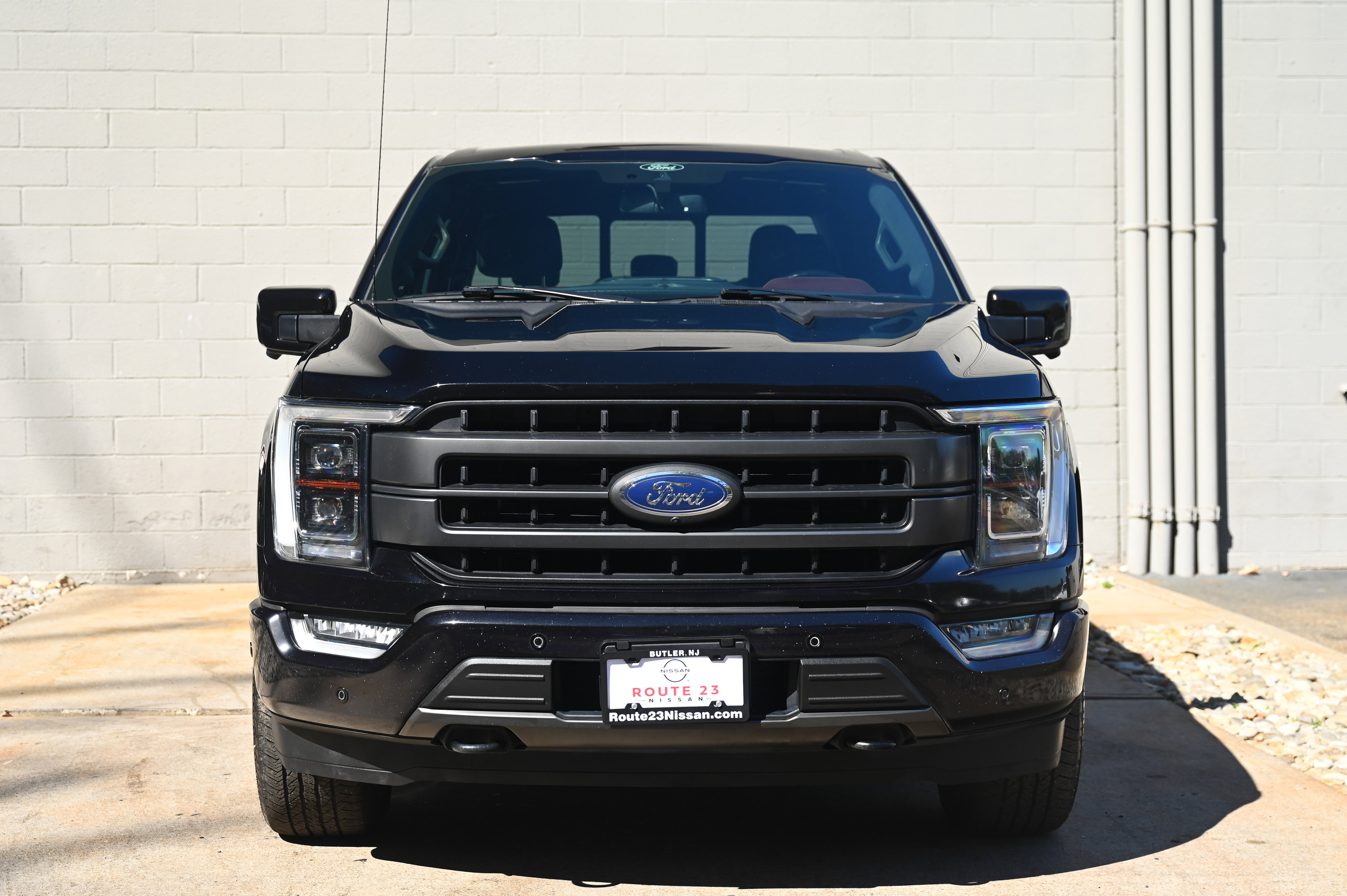 2021 Ford F-150 Lariat photo 2