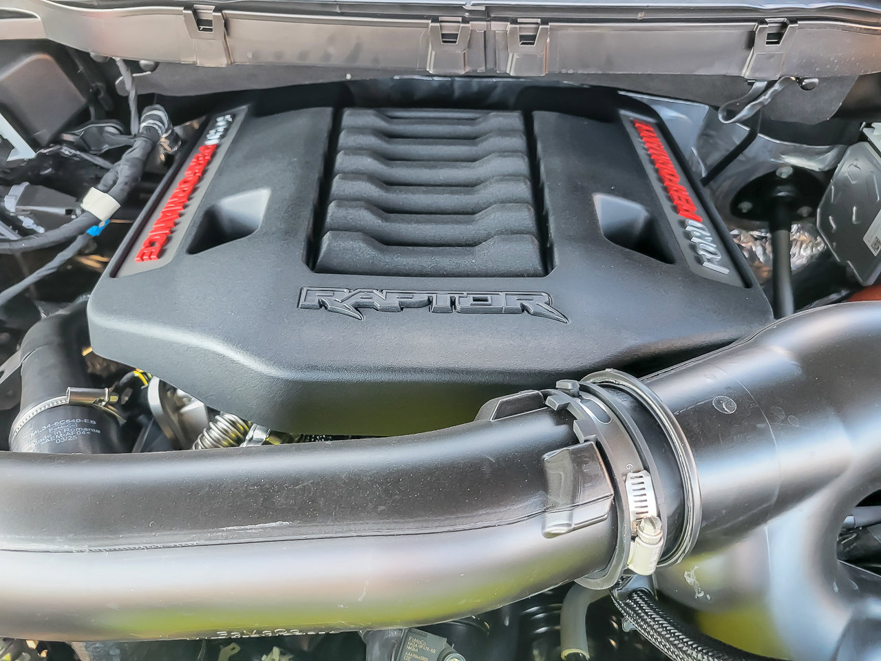 2025 FORD F-150 - Image 22