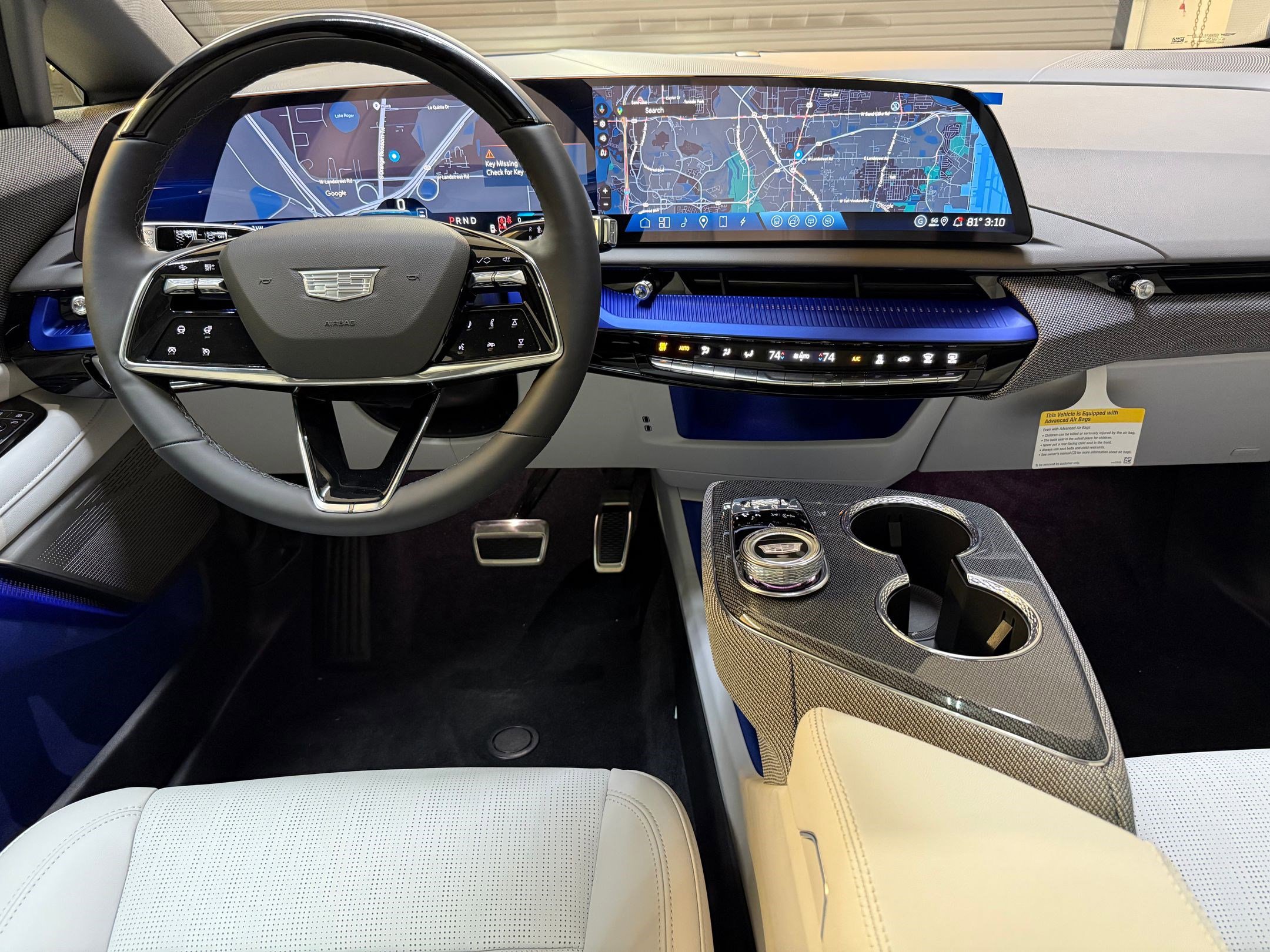 2026 Cadillac Optiq Luxury photo 3