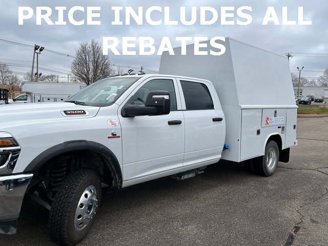 2025 RAM Ram 3500 Chassis Cab Tradesman's photo