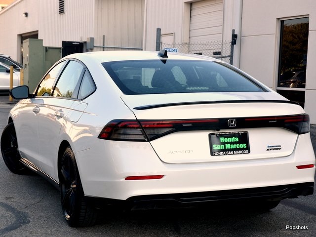 2023 Honda Accord Hybrid Sport-L photo 2
