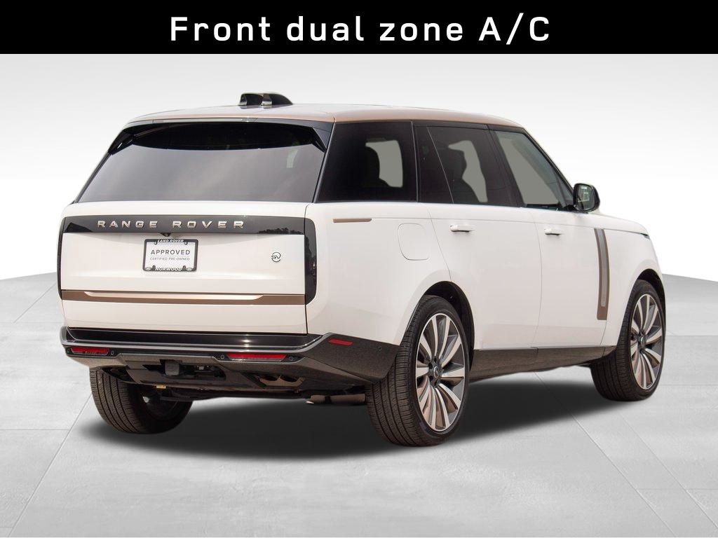 2022 Land Rover Range Rover SV photo 4