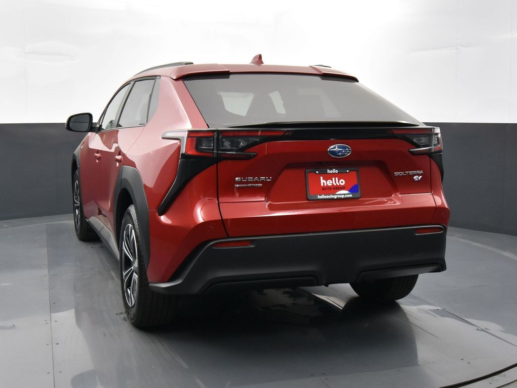 2025 Subaru Solterra Premium photo 29