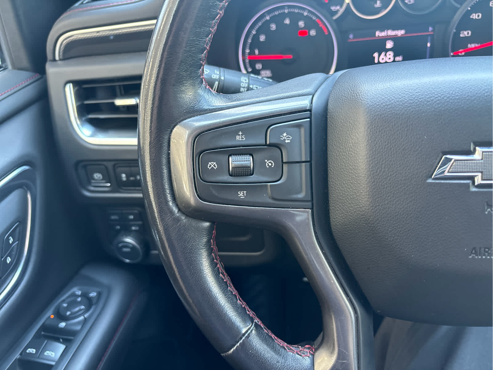 2021 Chevrolet Tahoe RST photo 18