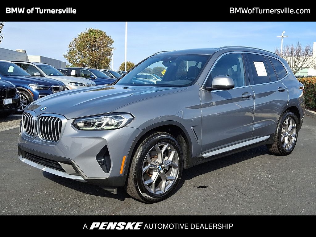 2023 BMW X3 30i's photo