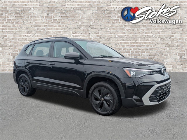 2025 Volkswagen Taos S's photo