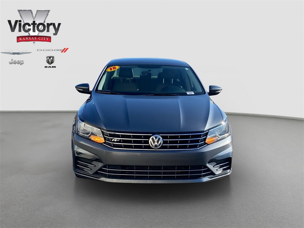Used 2018 Volkswagen Passat R-Line with VIN 1VWAA7A35JC049629 for sale in Kansas City