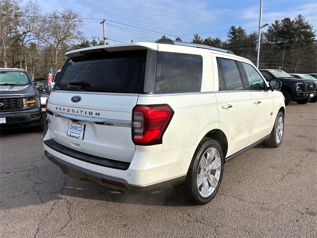 2024 Ford Expedition King Ranch photo 3