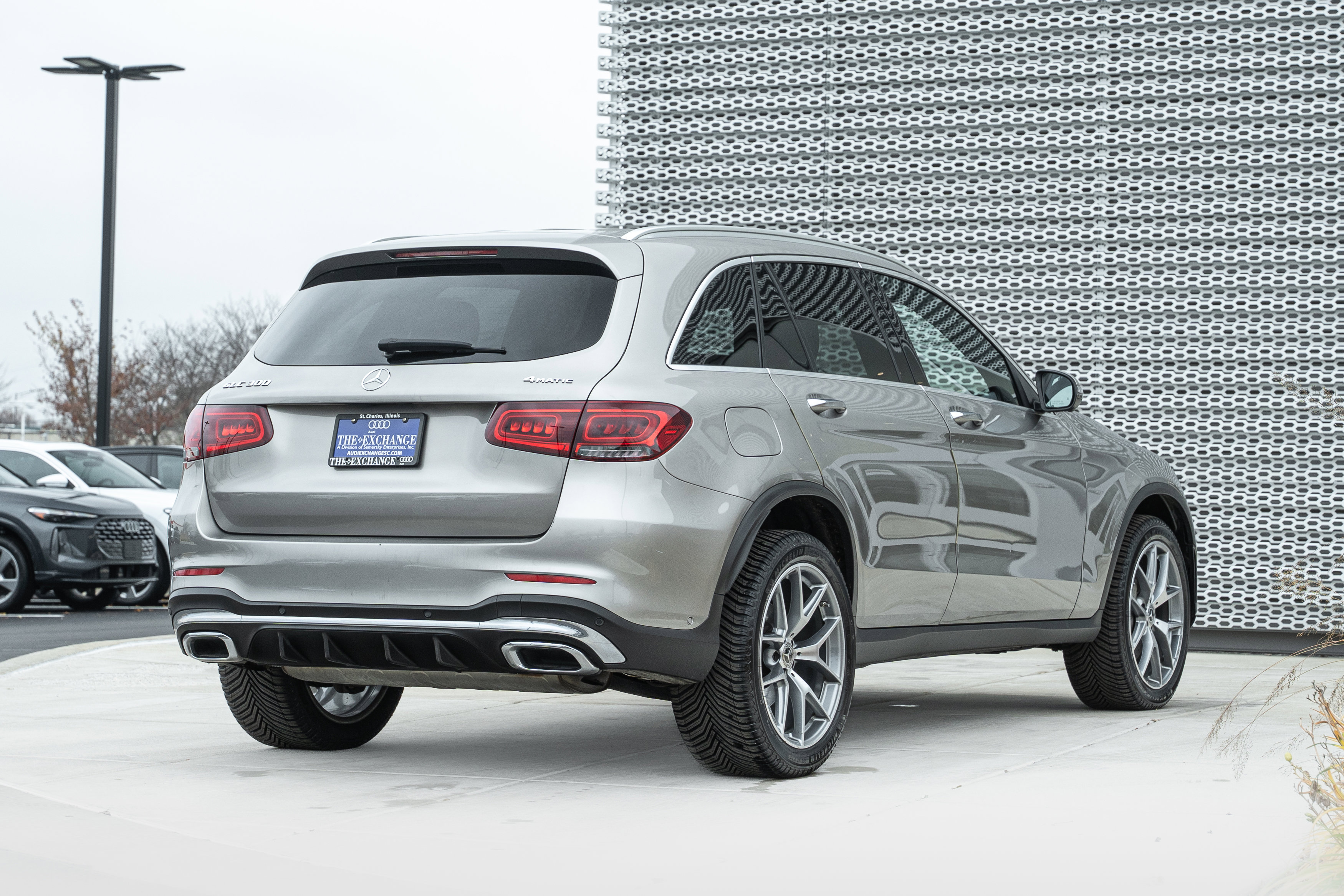 2020 Mercedes Benz GLC 300 4MATIC photo 2