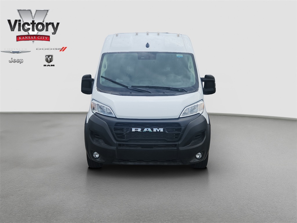 Used 2025 RAM ProMaster Cargo Van Base with VIN 3C6LRVDG7SE552202 for sale in Kansas City