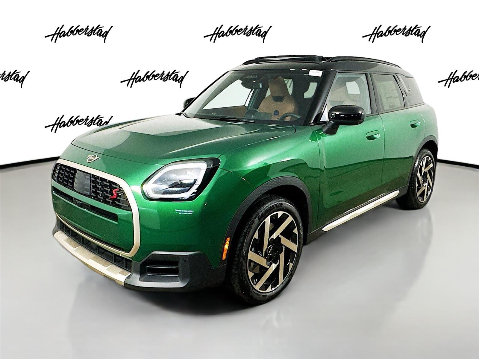 2025 MINI Countryman S's photo