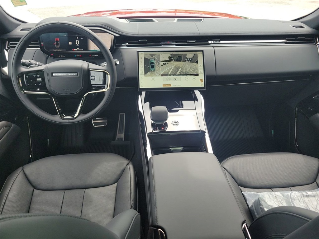 2025 Land Rover Range Rover Sport SE photo 12