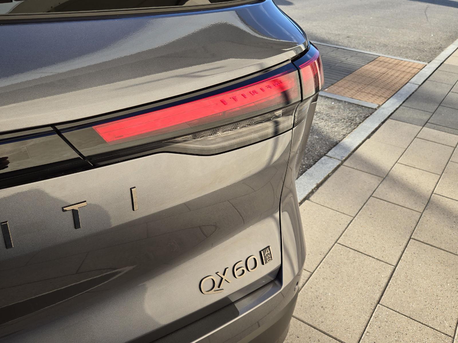 2026 Infiniti QX60 Autograph AWD photo 8