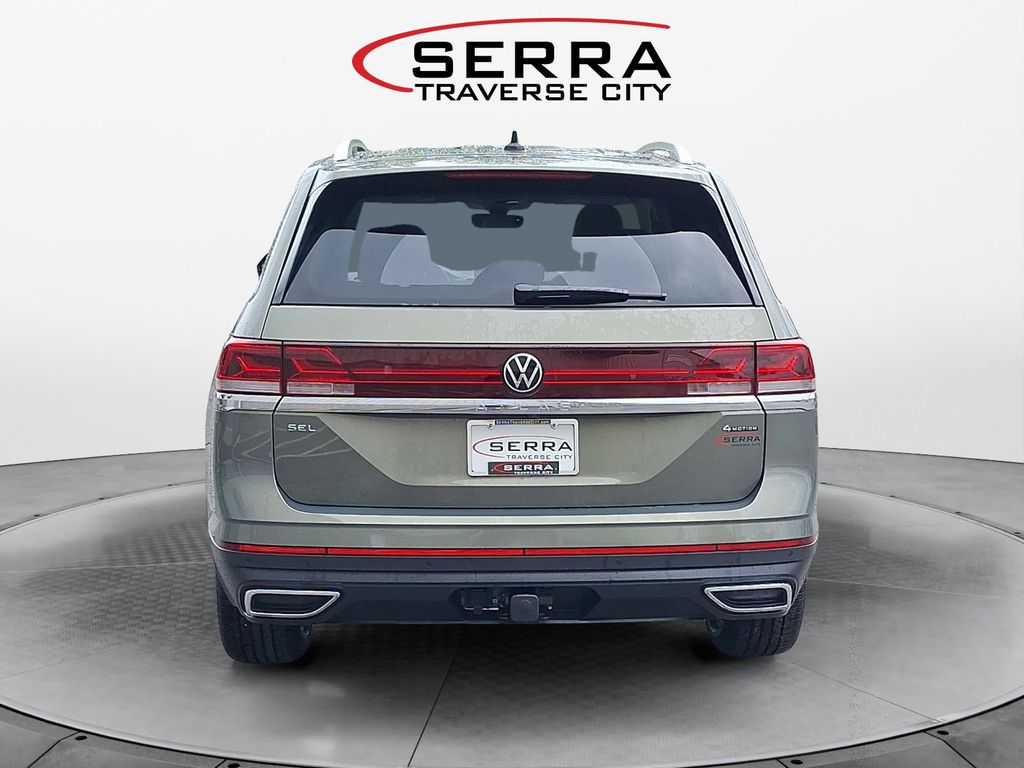 2025 Volkswagen Atlas SEL photo 4