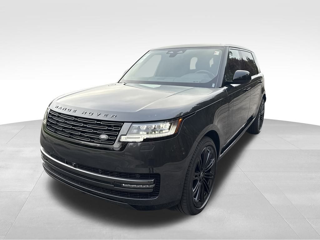 2025 Land Rover Range Rover SE's photo