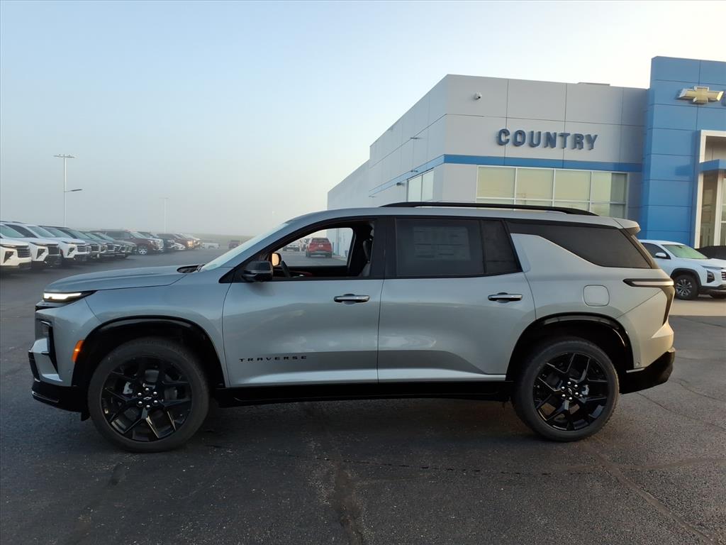 2026 Chevrolet Traverse RS photo 2