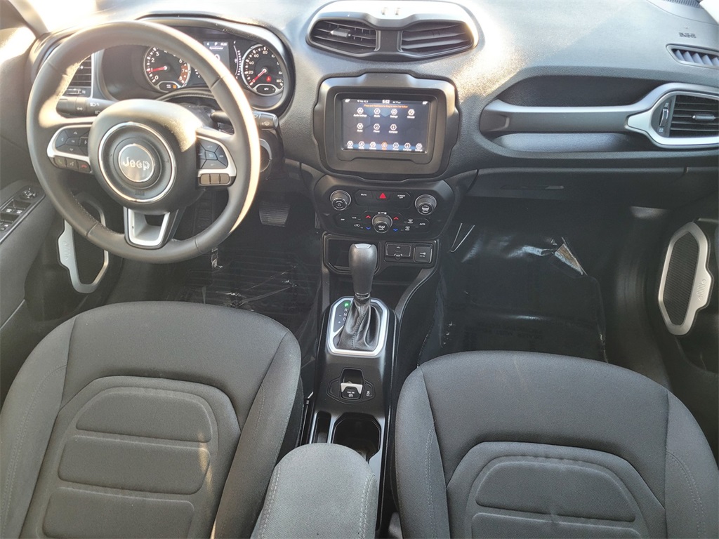 2019 Jeep Renegade Latitude North Edition photo 26