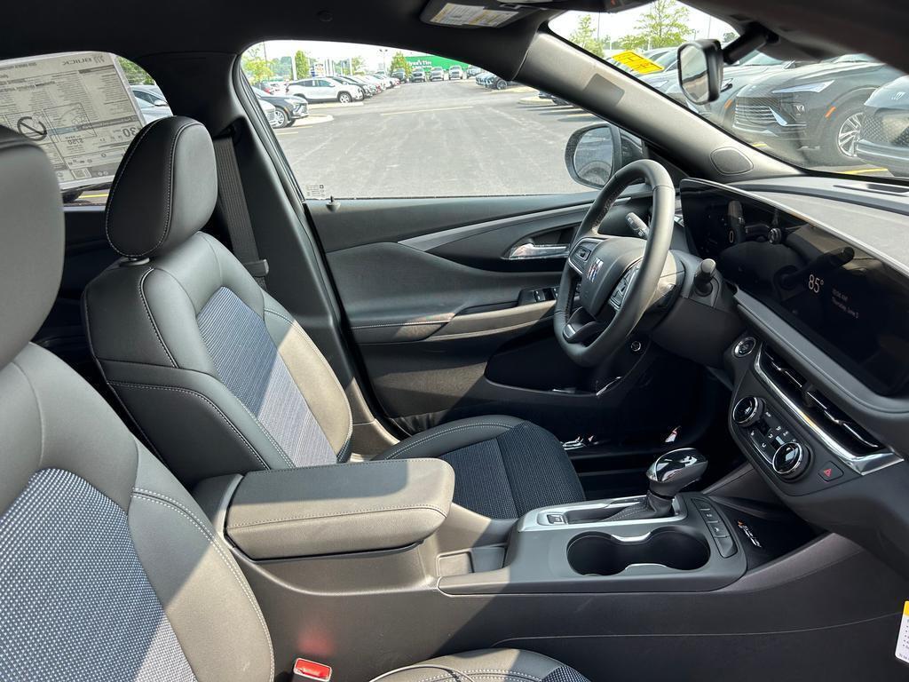 2025 Buick Envista Preferred photo 19