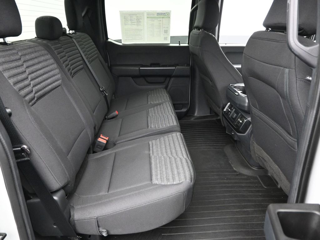 2023 Ford F-150 XL photo 6