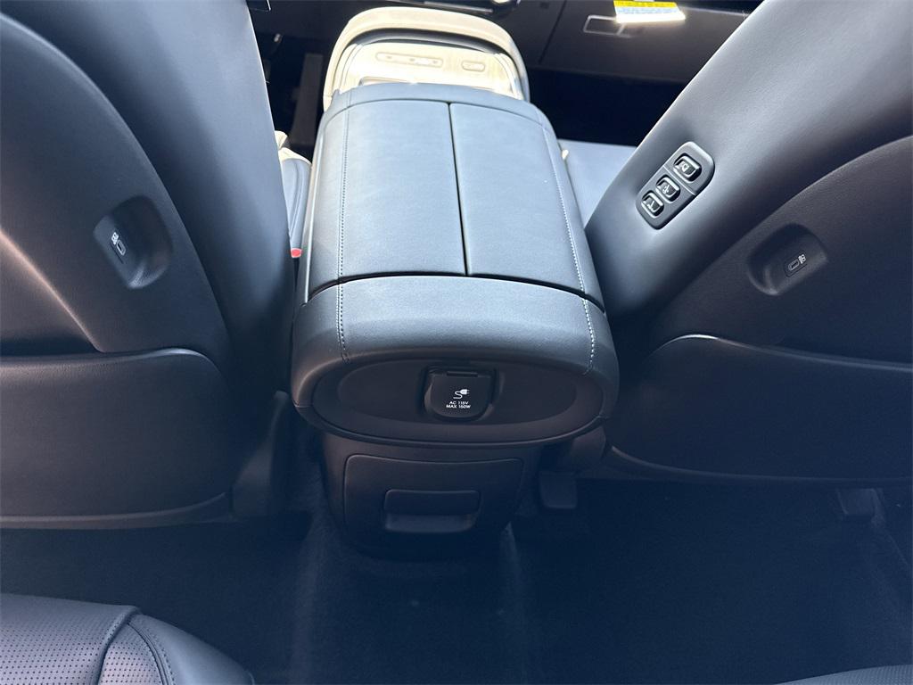 2026 Hyundai Palisade Calligraphy photo 15