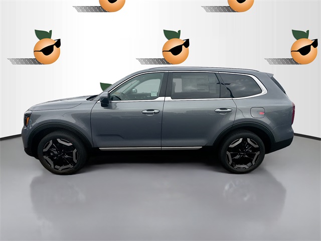 2025 Kia Telluride S photo 2