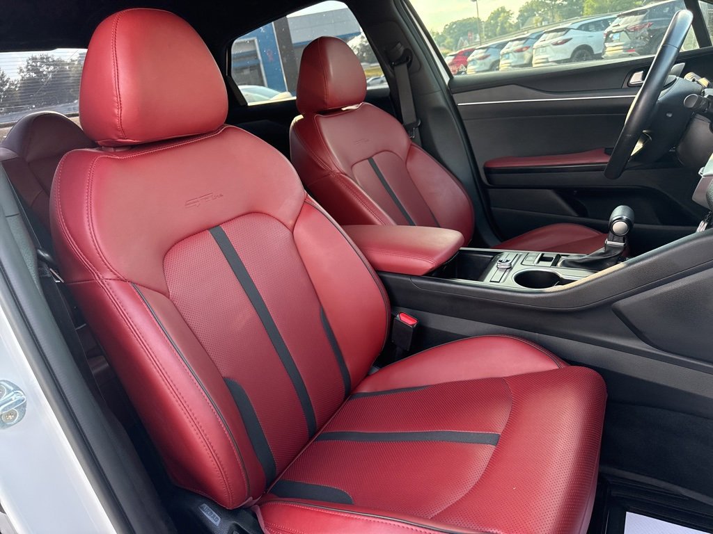2023 Kia K5 GT-Line photo 11