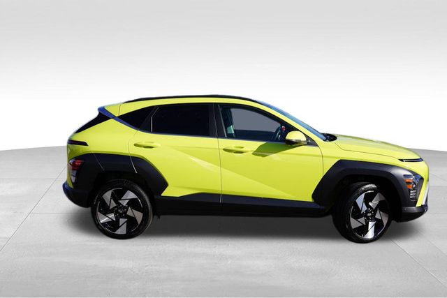 2024 Hyundai Kona Limited photo 3