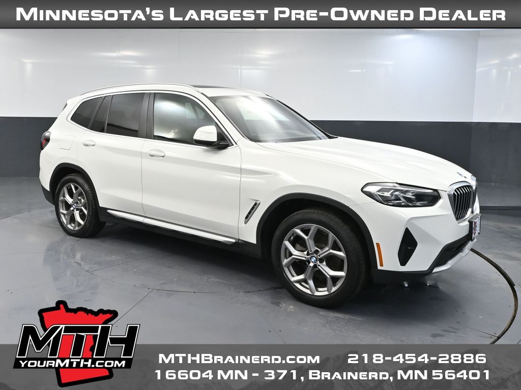 2023 BMW X3 30i's photo