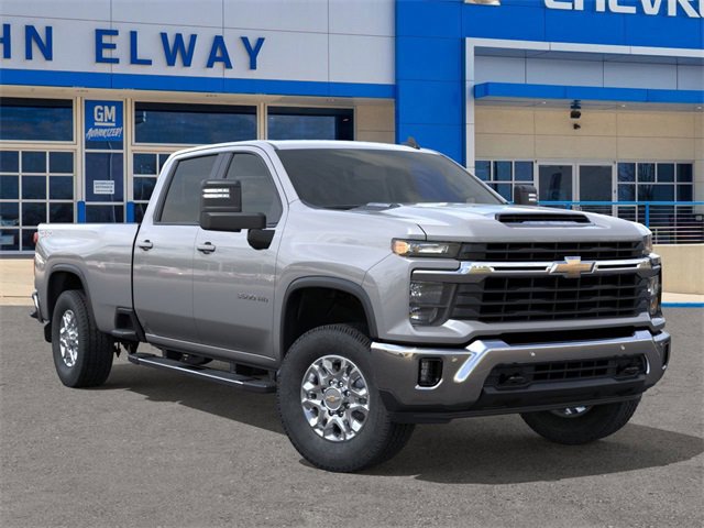 2025 Chevrolet Silverado 3500HD LT photo 6