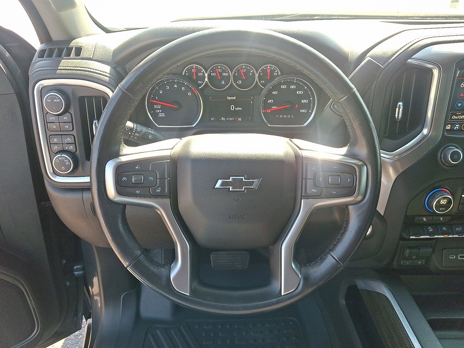 2022 Chevrolet Silverado 1500 RST photo 18