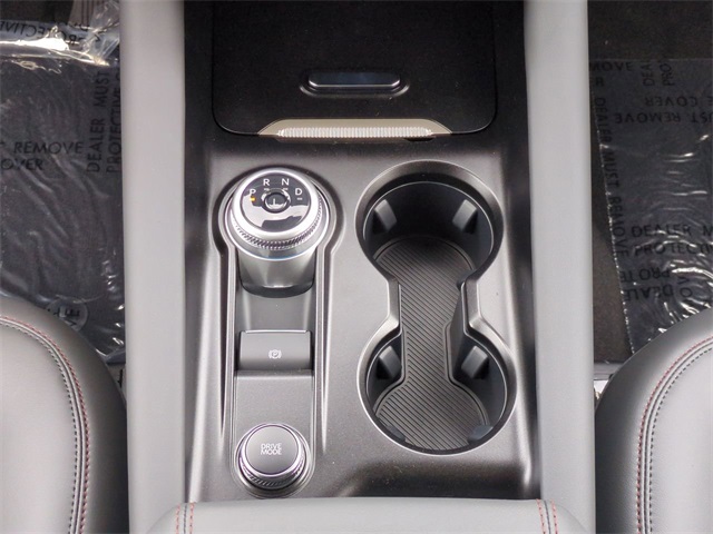 2025 Ford Explorer photo 18