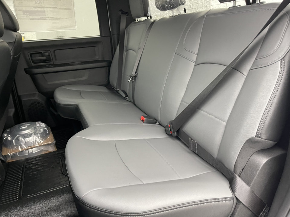 2025 Ram 5500 Tradesman photo 13
