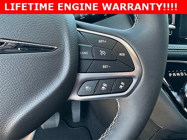 2026 Chrysler Pacifica photo 19