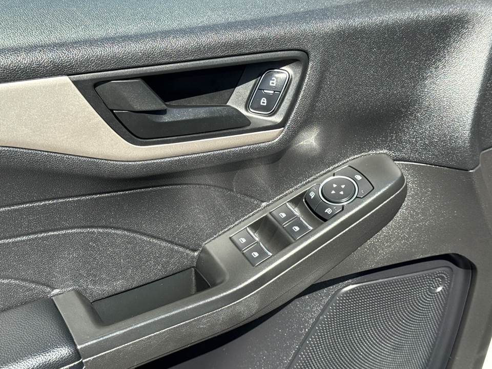 2022 Ford Escape SE photo 27