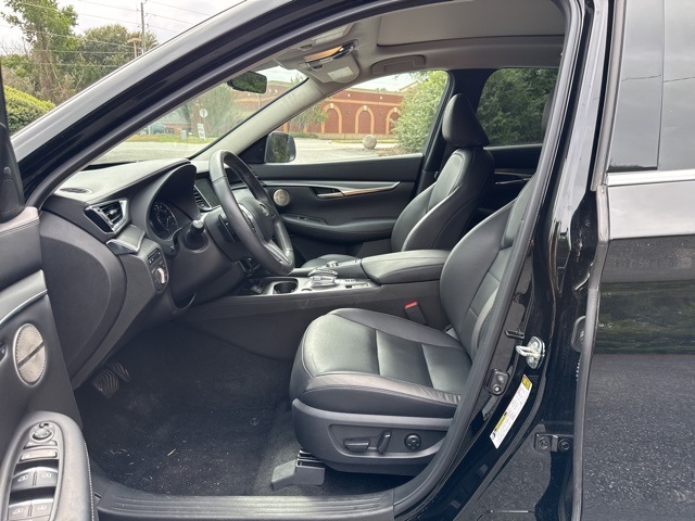 2024 Infiniti QX50 Luxe photo 7