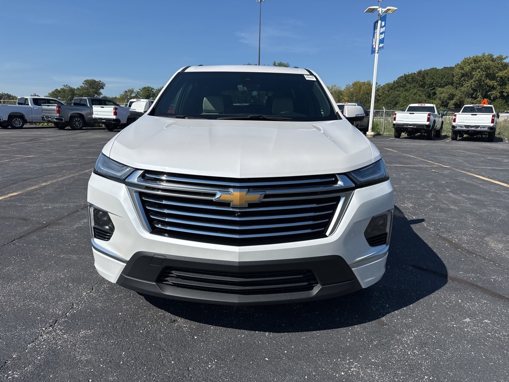 2023 Chevrolet Traverse Premier photo 3