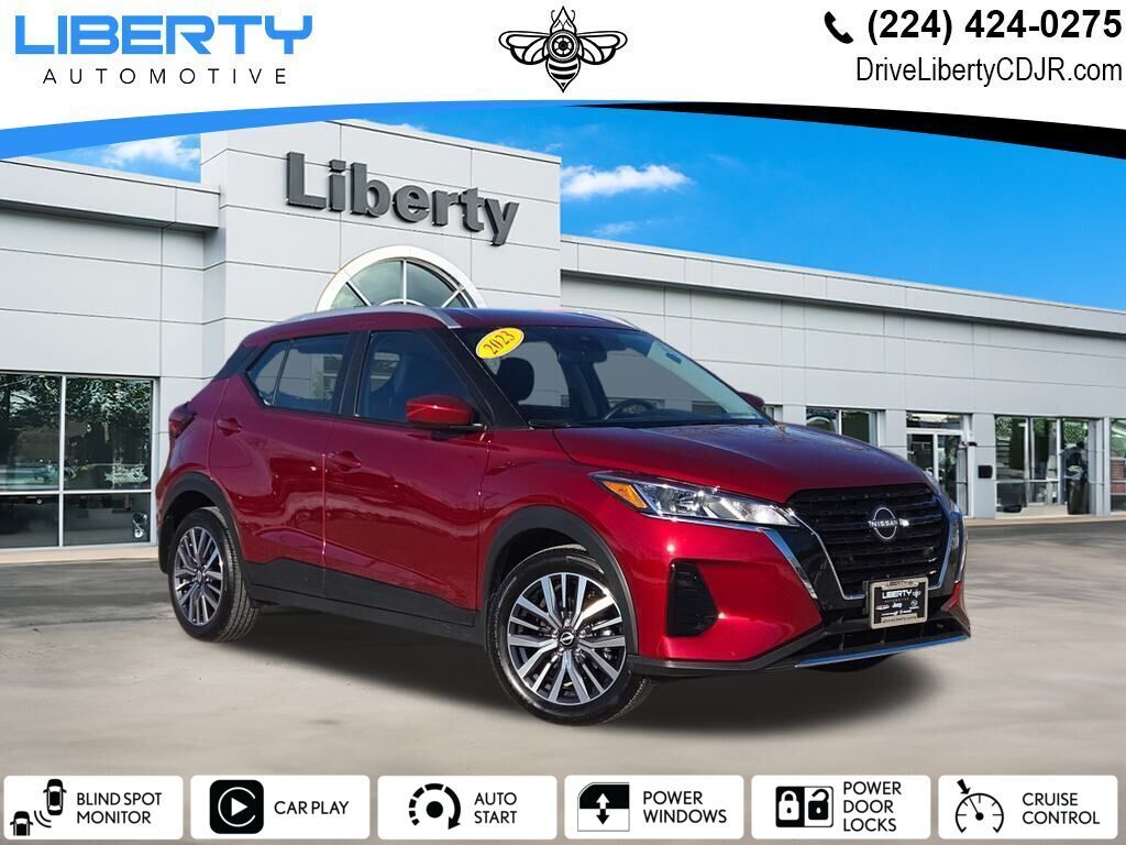 2023 Nissan Kicks SV's photo