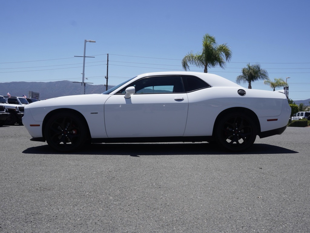 2015 Dodge Challenger R/T Plus photo 6