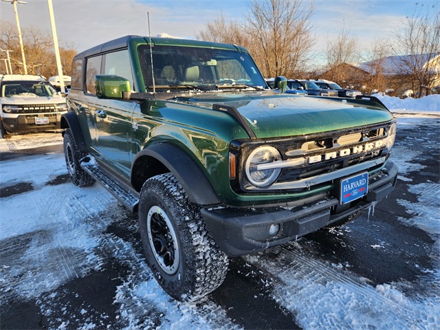 2025 Ford Bronco 4-Door Outer Banks's photo