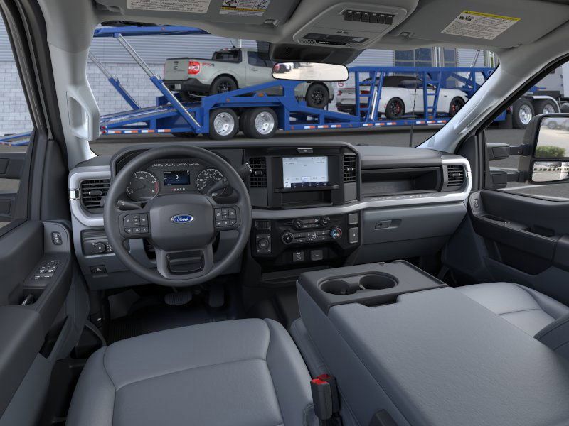 2026 Ford F-350 photo 8