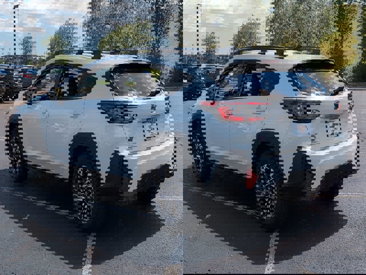 2025 Subaru Crosstrek Premium photo 4
